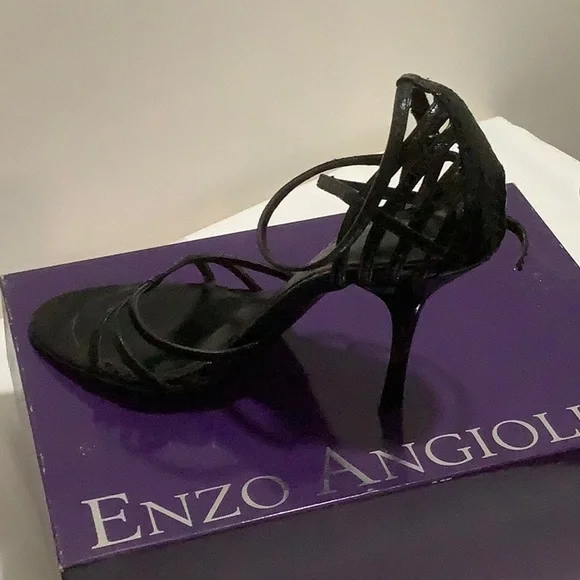 Enzo Angiolini Black Snakeskin Strappy High Heels - Picture 6 of 14